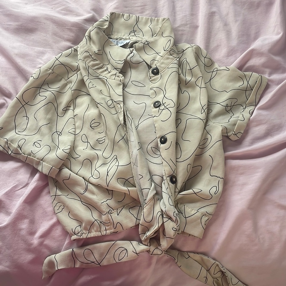 Women’s blouse